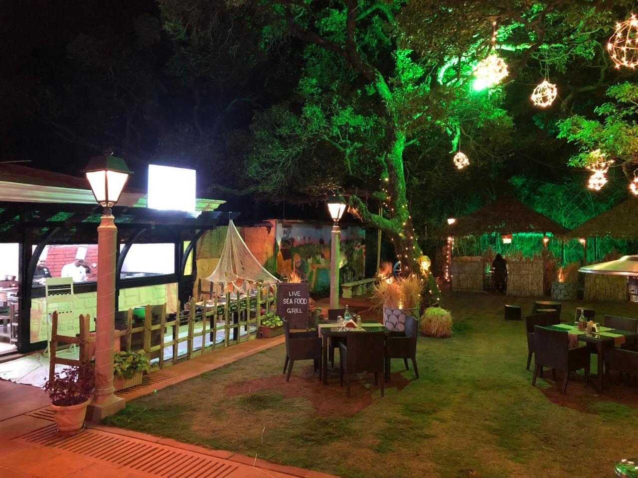 Evershine Resort & Spa Mahābaleshwar Buitenkant foto