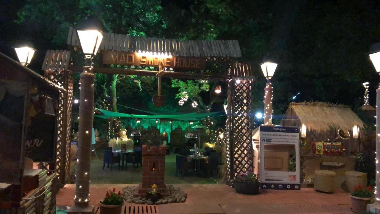 Evershine Resort & Spa Mahābaleshwar Buitenkant foto