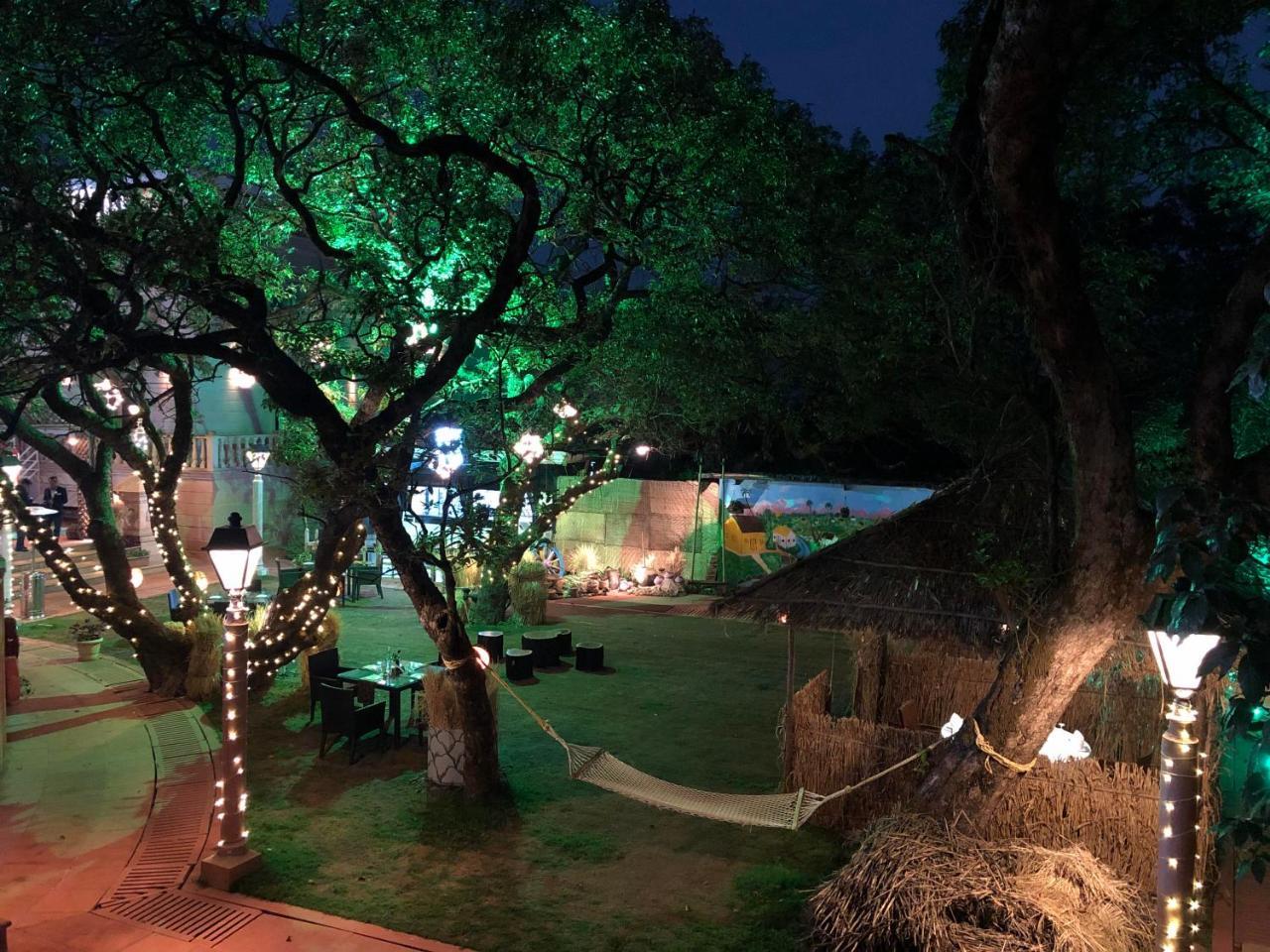 Evershine Resort & Spa Mahābaleshwar Buitenkant foto