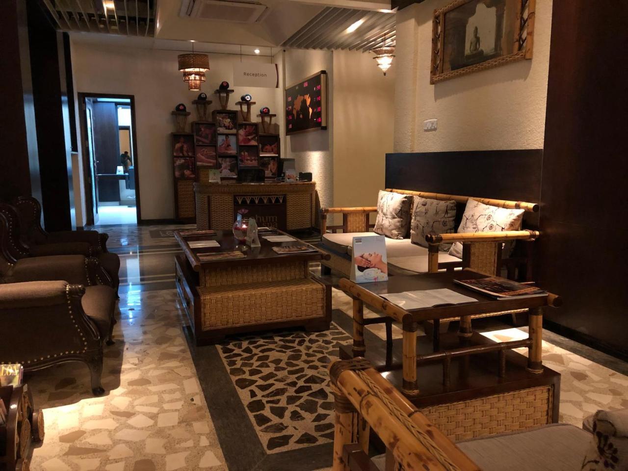Evershine Resort & Spa Mahābaleshwar Buitenkant foto